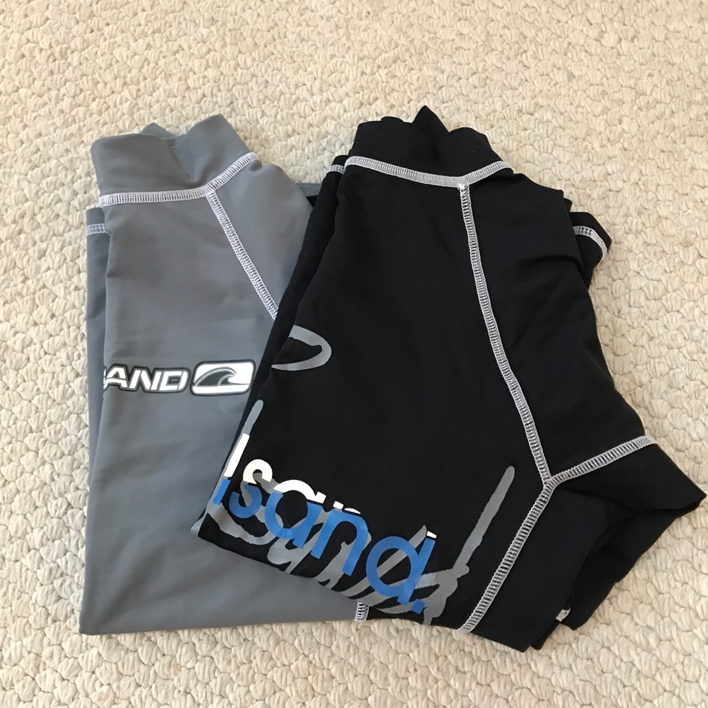 Two FullSand Short Sleeve Rashguards